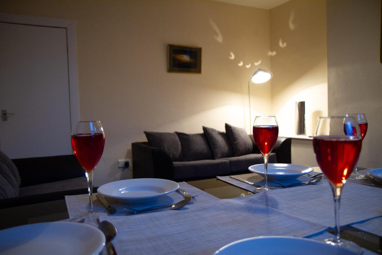 Carvetii - Fox House - 1St Floor Flat Sleeps Up To 8 Apartman Dunfermline Kültér fotó